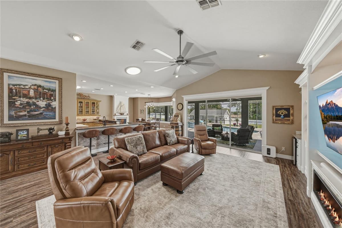 37405 HIGHRIDGE DRIVE — photo 14 of 90