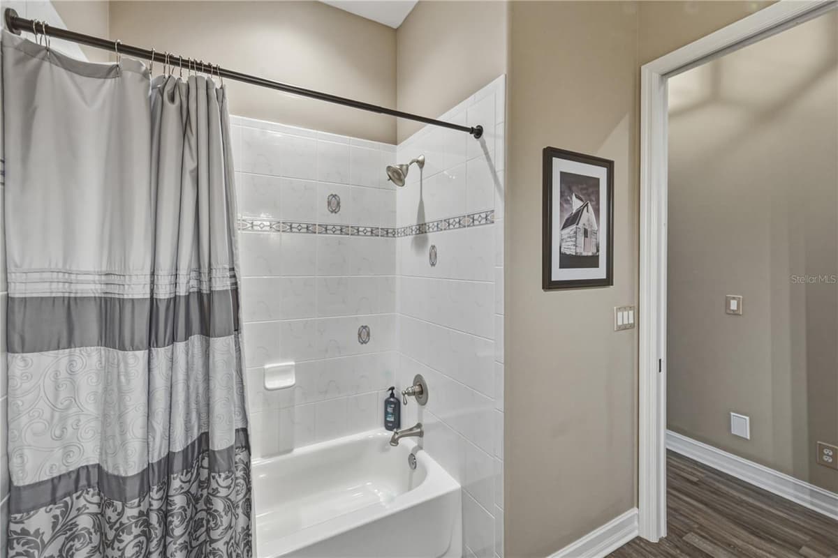 37405 HIGHRIDGE DRIVE — photo 46 of 90