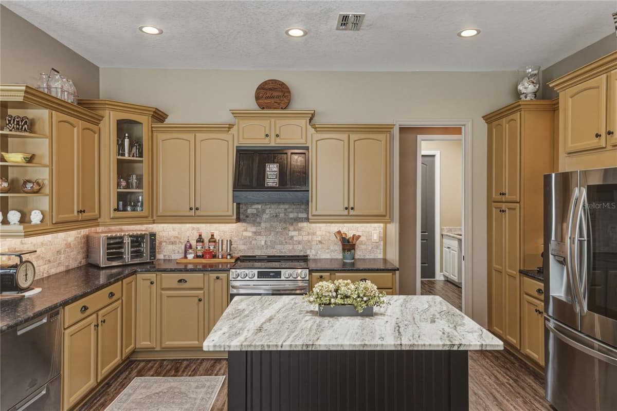 37405 HIGHRIDGE DRIVE — photo 17 of 90