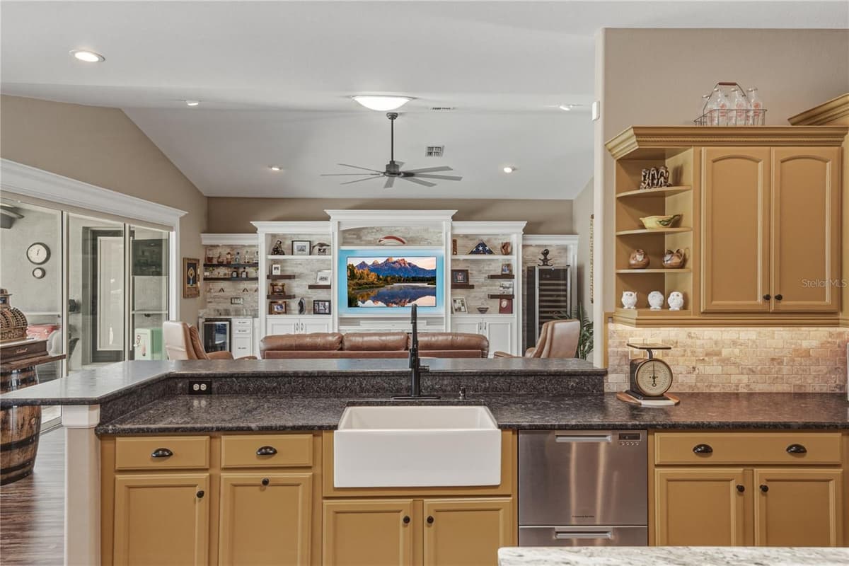 37405 HIGHRIDGE DRIVE — photo 19 of 90