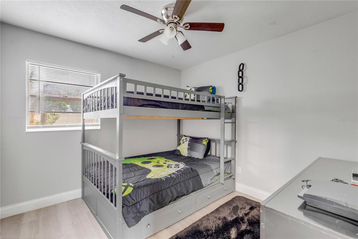2952 CARRIAGE DRIVE — photo 19 of 35