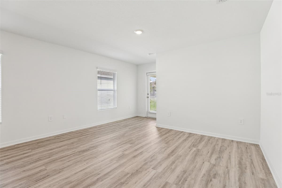3328 WHITE INDIGO ROAD — photo 4 of 25