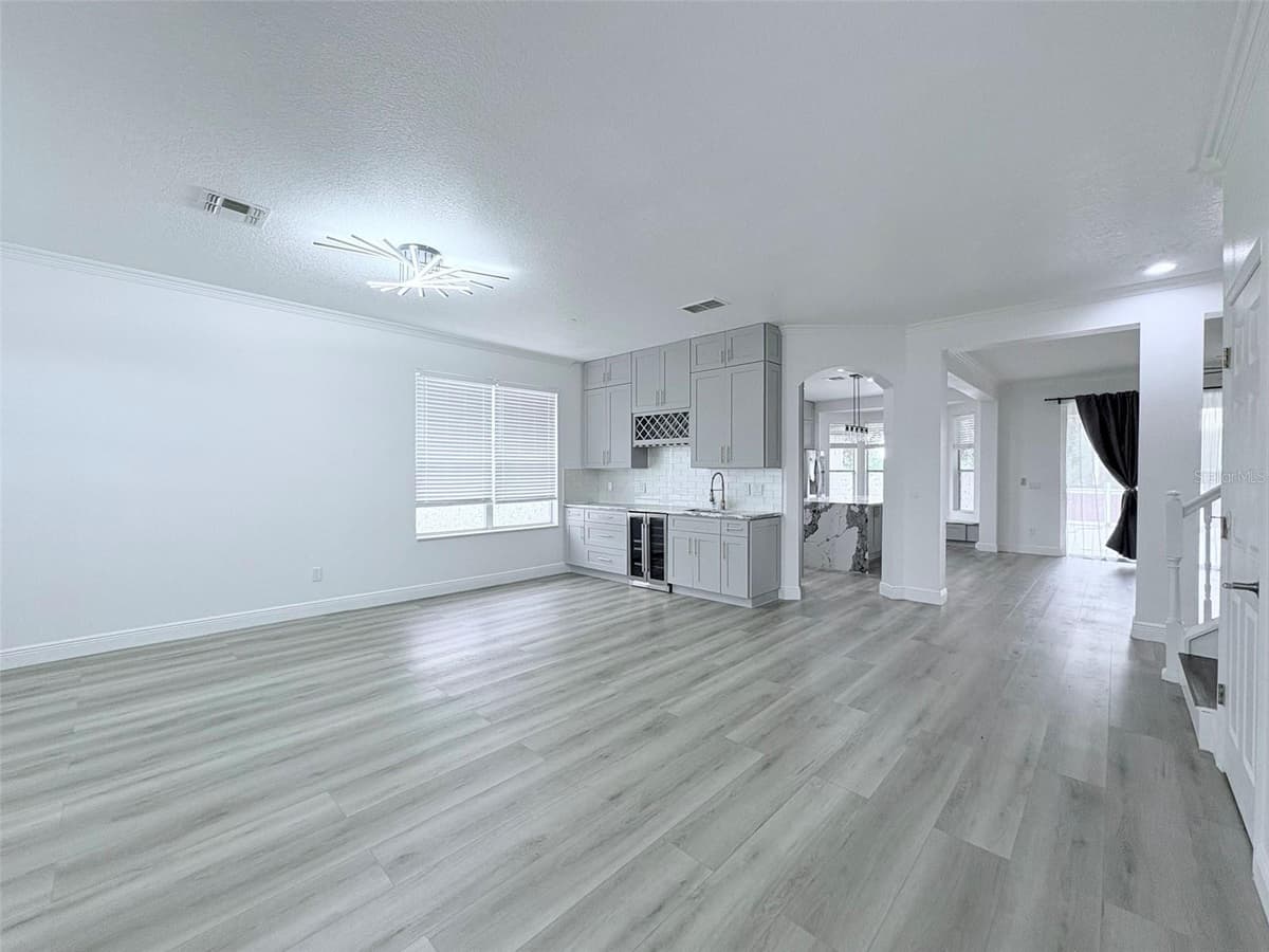 2157 WINTERMERE POINTE DRIVE — photo 3 of 30