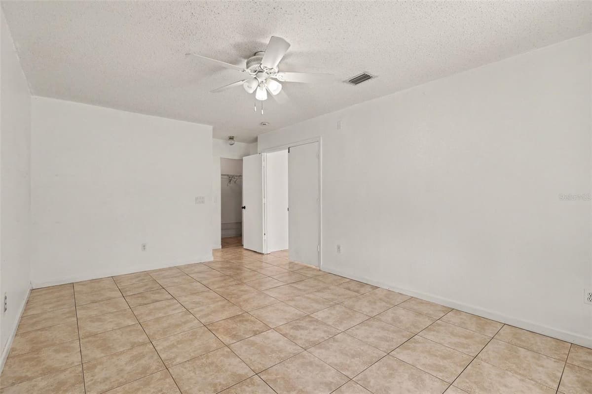 997 MARIPOSA DRIVE — photo 16 of 26