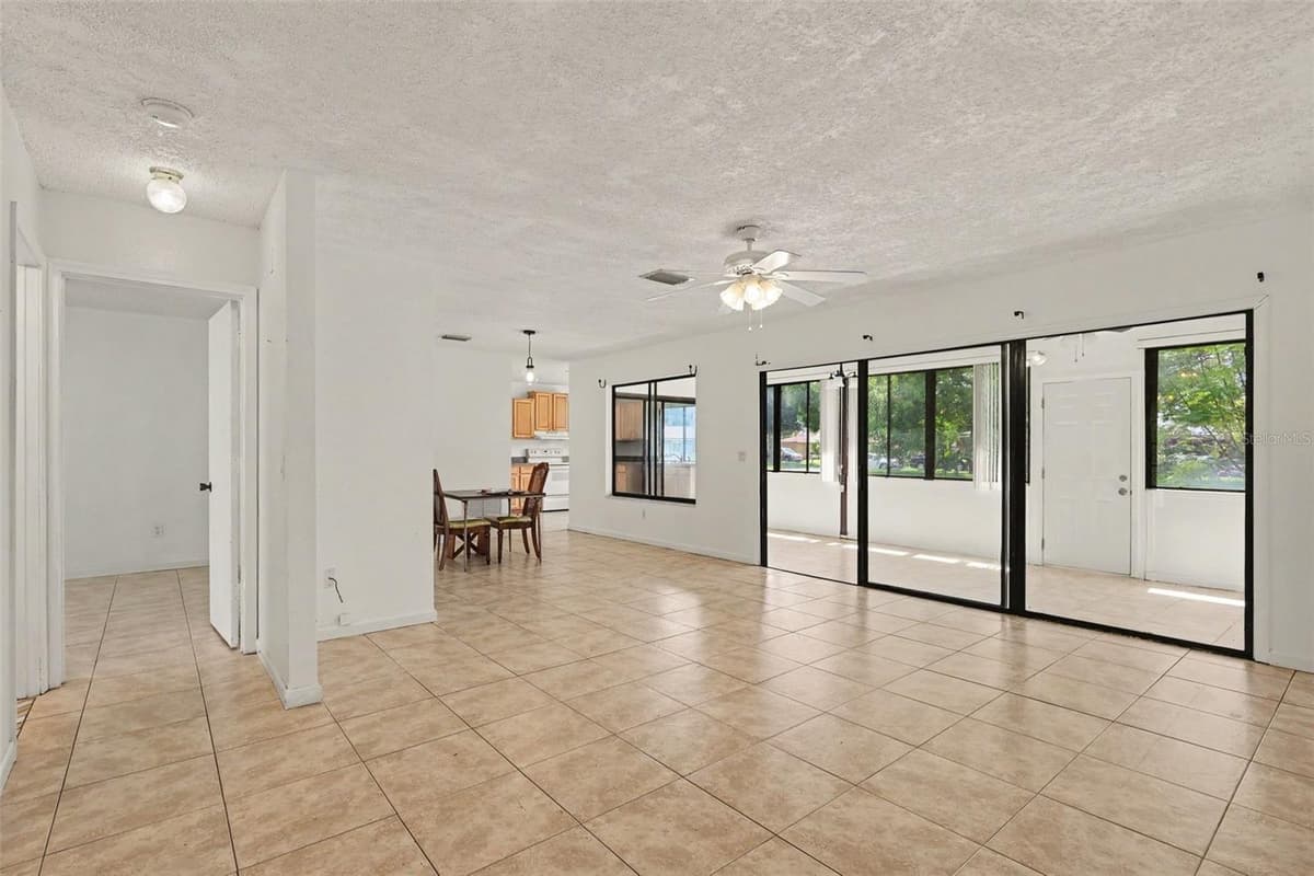 997 MARIPOSA DRIVE — photo 6 of 26