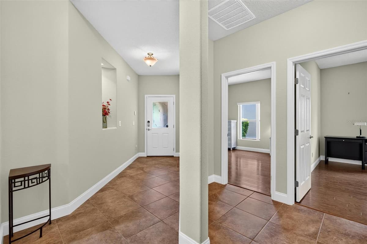 3164 CONNEMARA DRIVE — photo 9 of 53