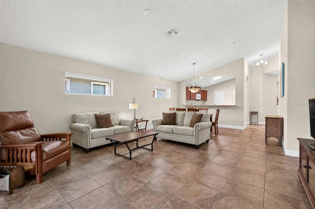 3164 CONNEMARA DRIVE — photo 20 of 53