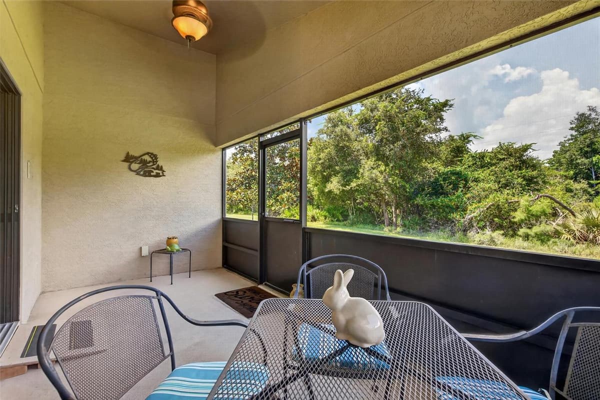 3164 CONNEMARA DRIVE — photo 43 of 53