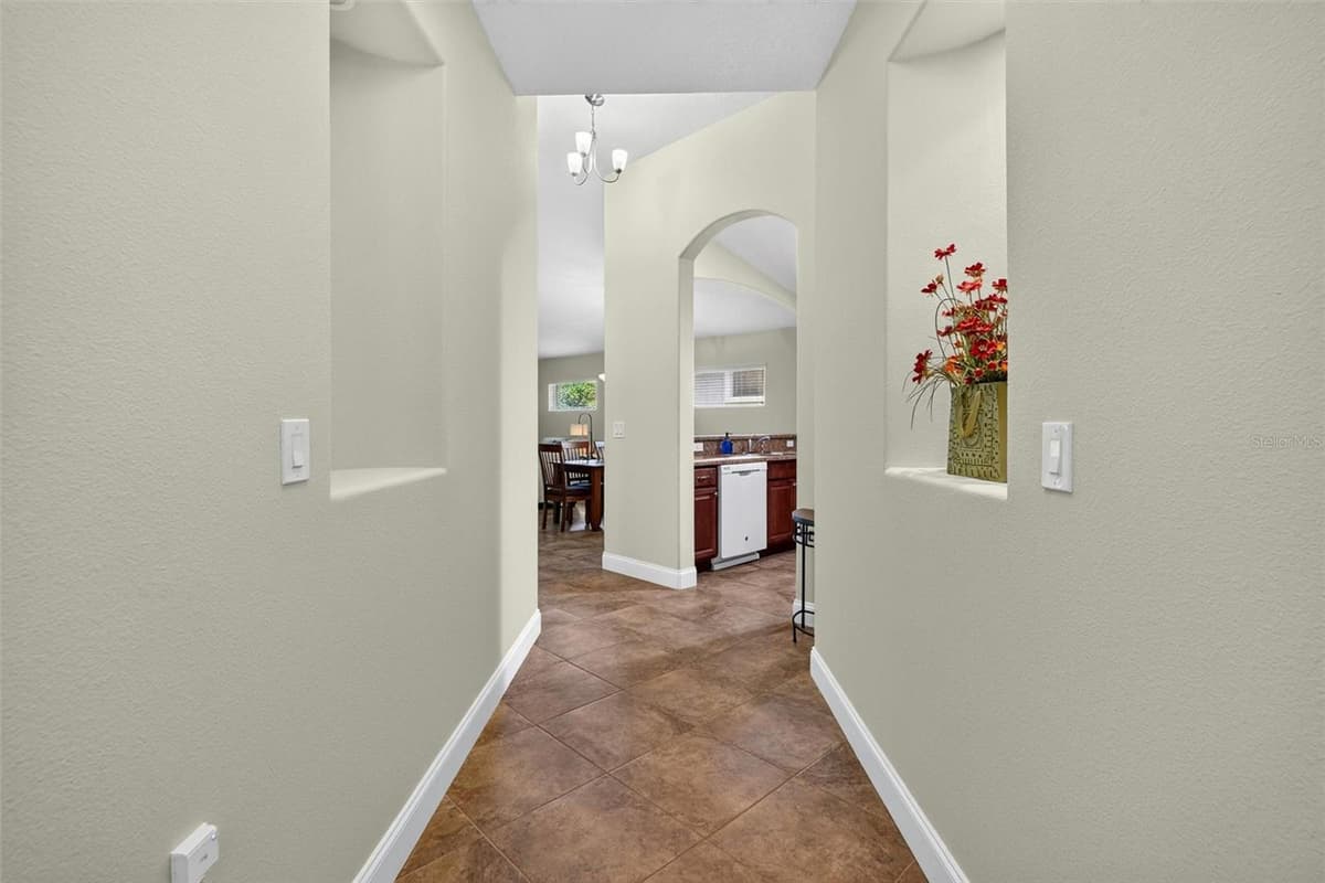 3164 CONNEMARA DRIVE — photo 8 of 53