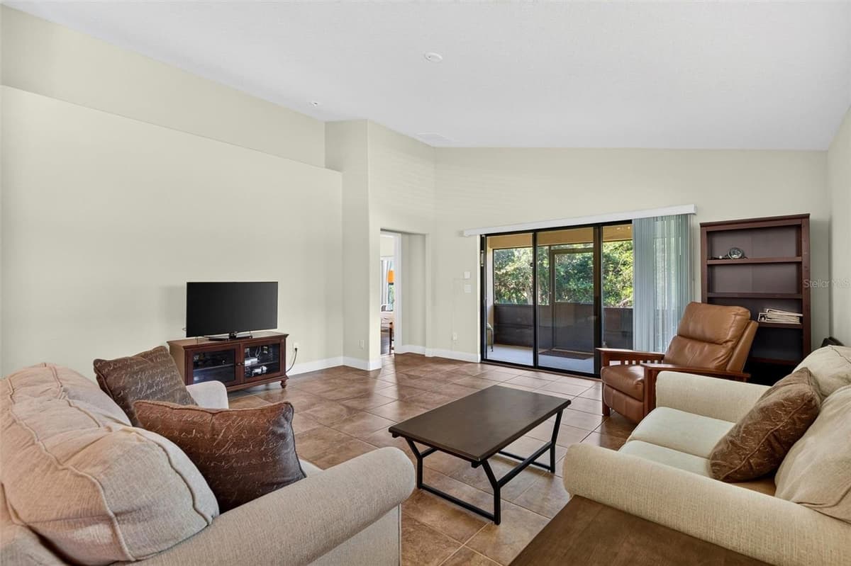 3164 CONNEMARA DRIVE — photo 21 of 53