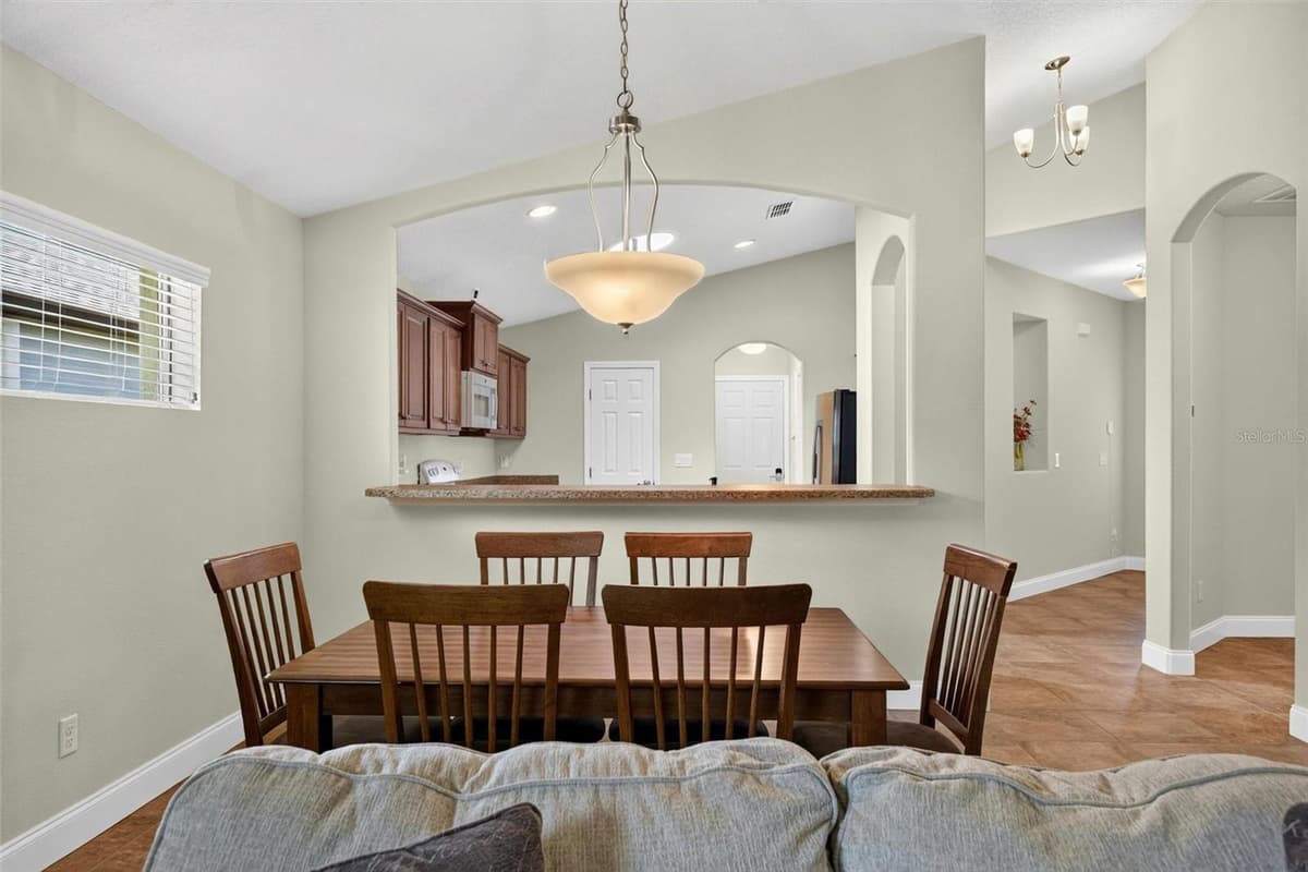 3164 CONNEMARA DRIVE — photo 15 of 53