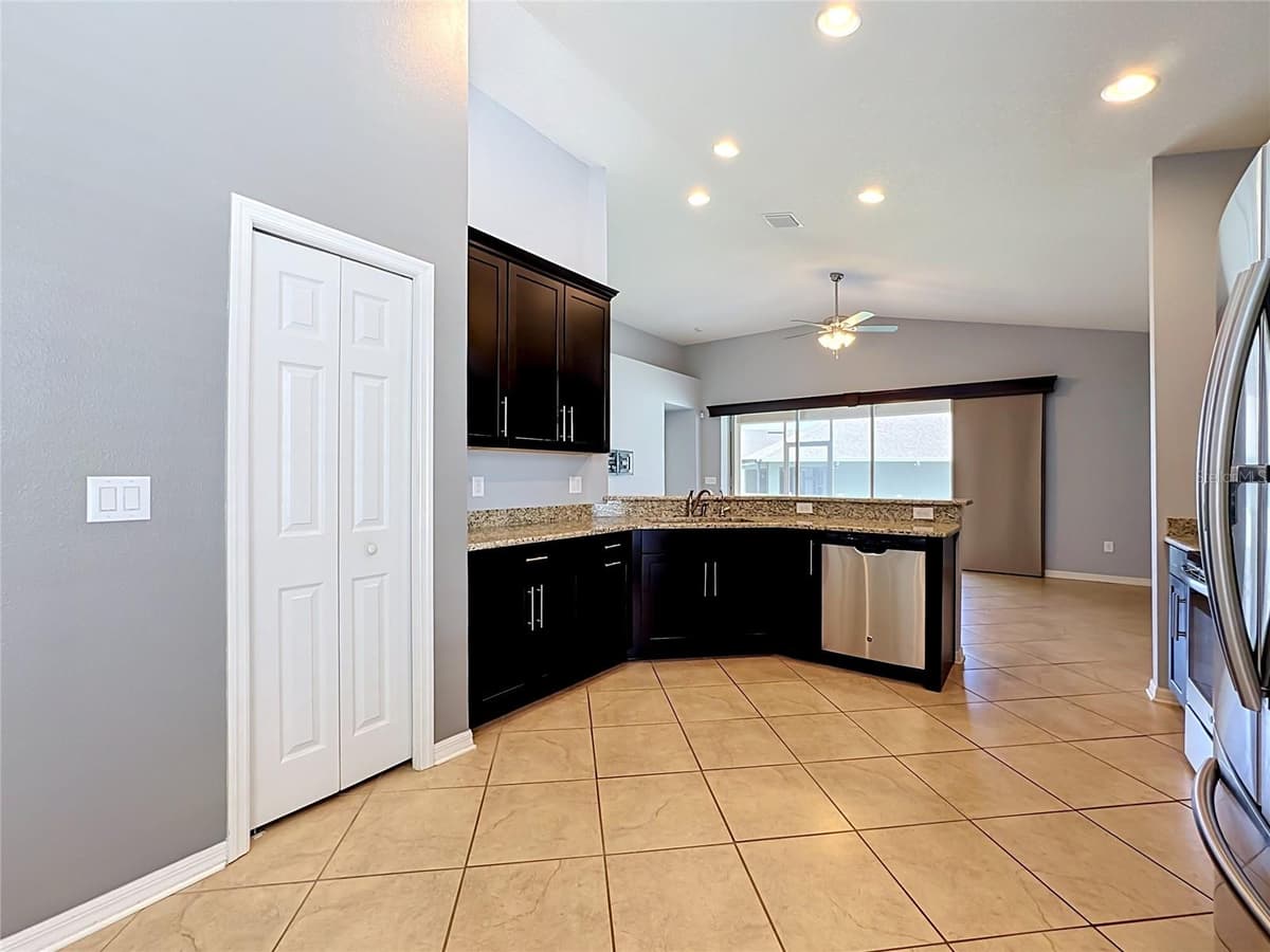 10110 HOLLAND ROAD — photo 30 of 98