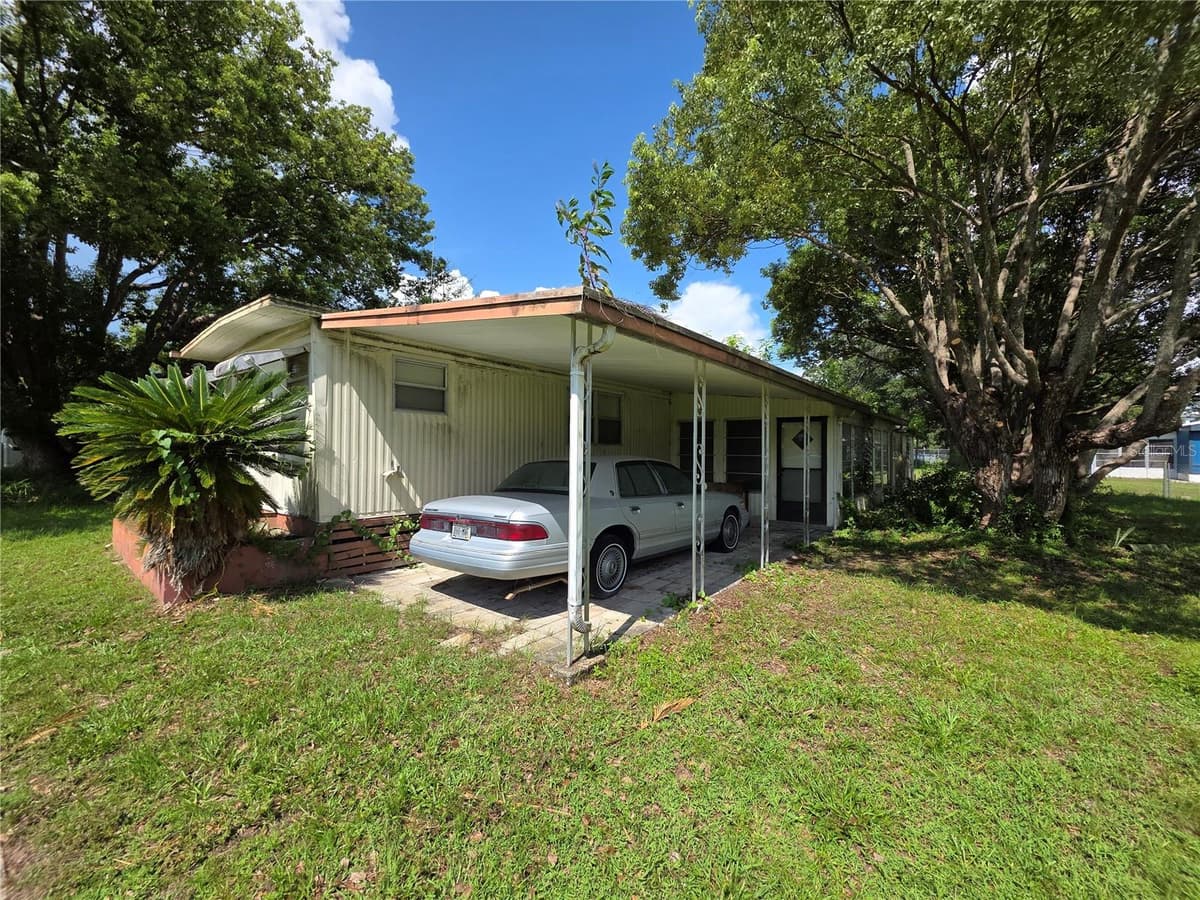 33600 ISABELLE DRIVE — photo 40 of 61