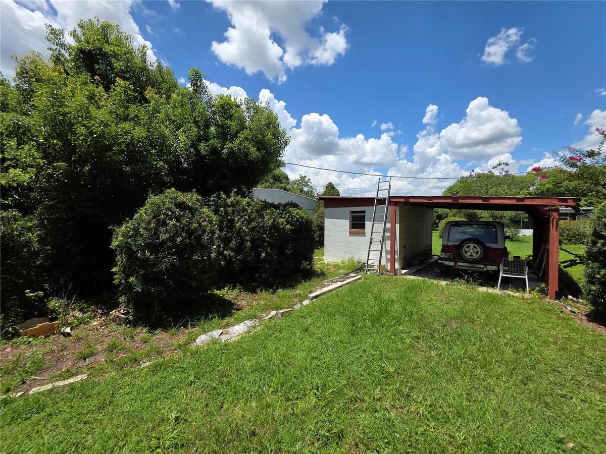 33600 ISABELLE DRIVE — photo 4 of 61