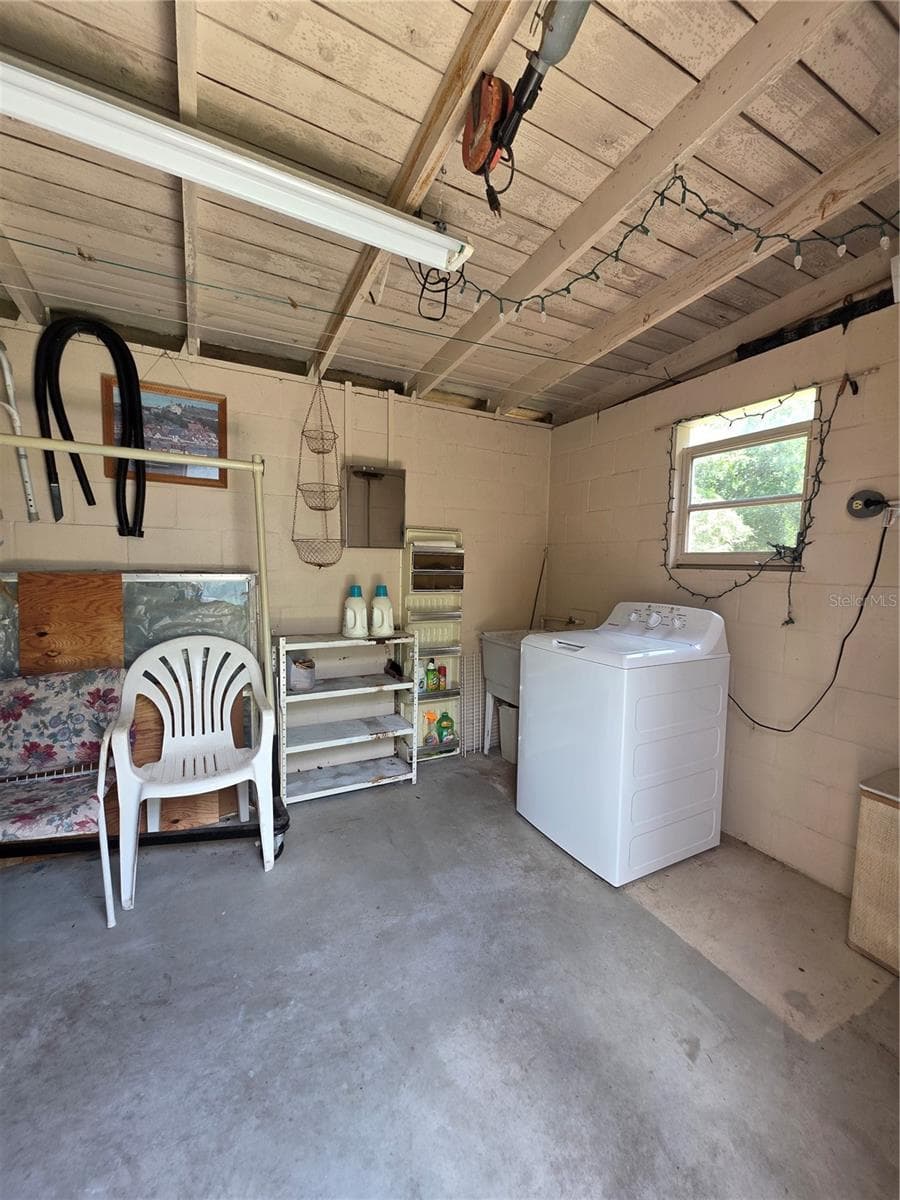 33600 ISABELLE DRIVE — photo 6 of 61