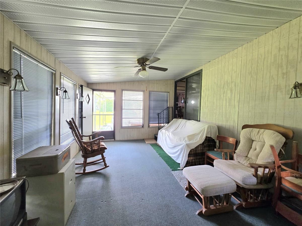 33600 ISABELLE DRIVE — photo 43 of 61