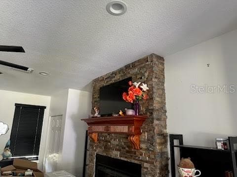 5040 48TH COURT — photo 10 of 47