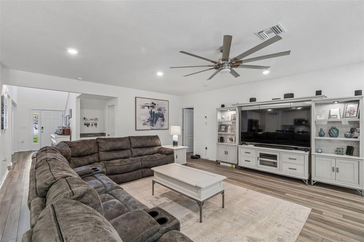 10501 RED COACH STREET — photo 25 of 100