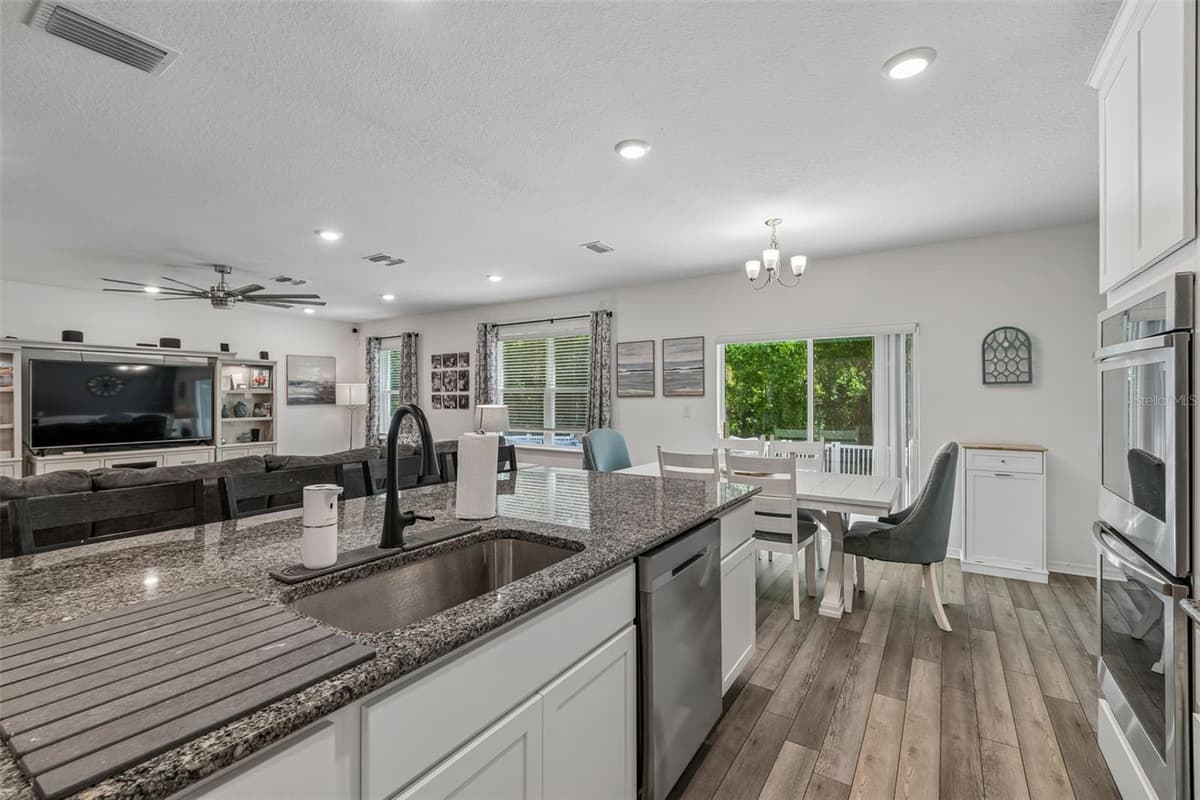 10501 RED COACH STREET — photo 37 of 100