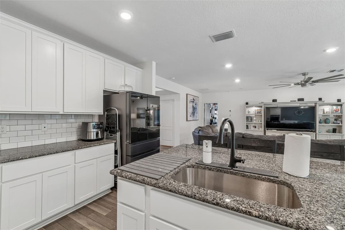 10501 RED COACH STREET — photo 35 of 100