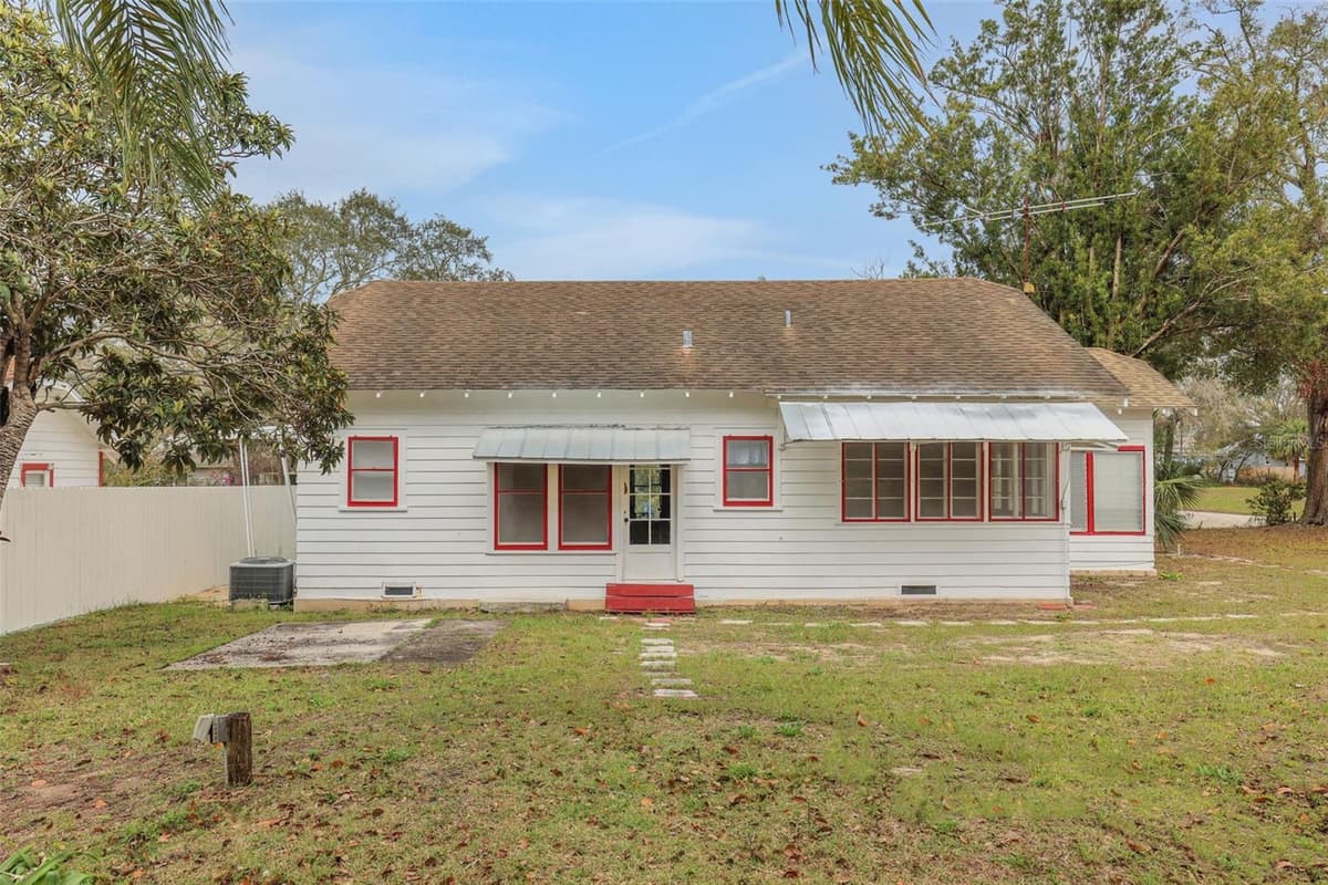 742 HIBISCUS AVENUE — photo 13 of 21