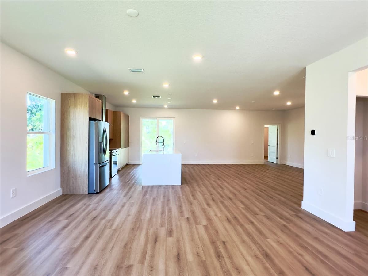 140 LINDA LEE DRIVE — photo 9 of 72