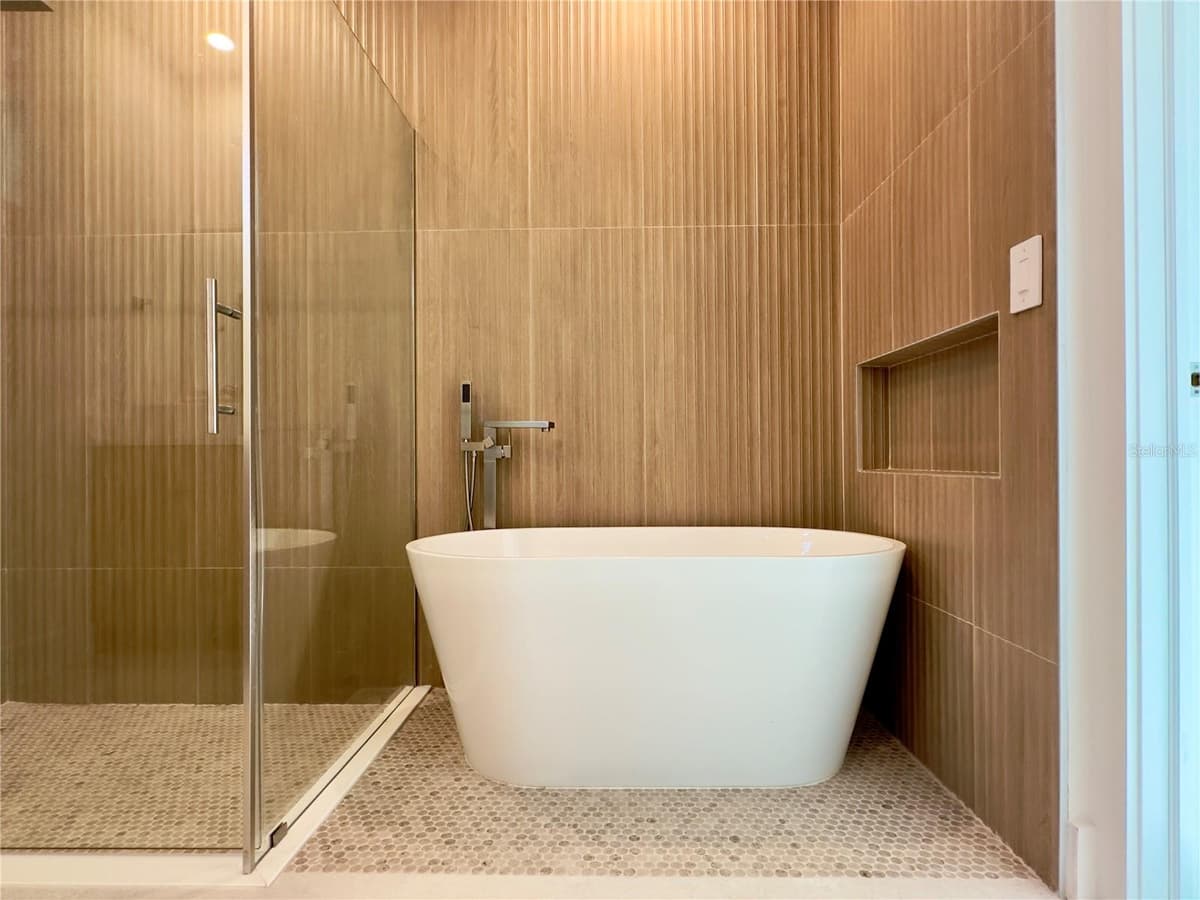 140 LINDA LEE DRIVE — photo 40 of 72