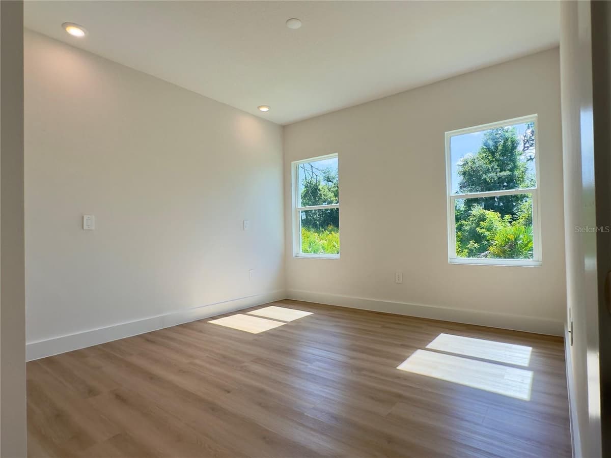 140 LINDA LEE DRIVE — photo 30 of 72