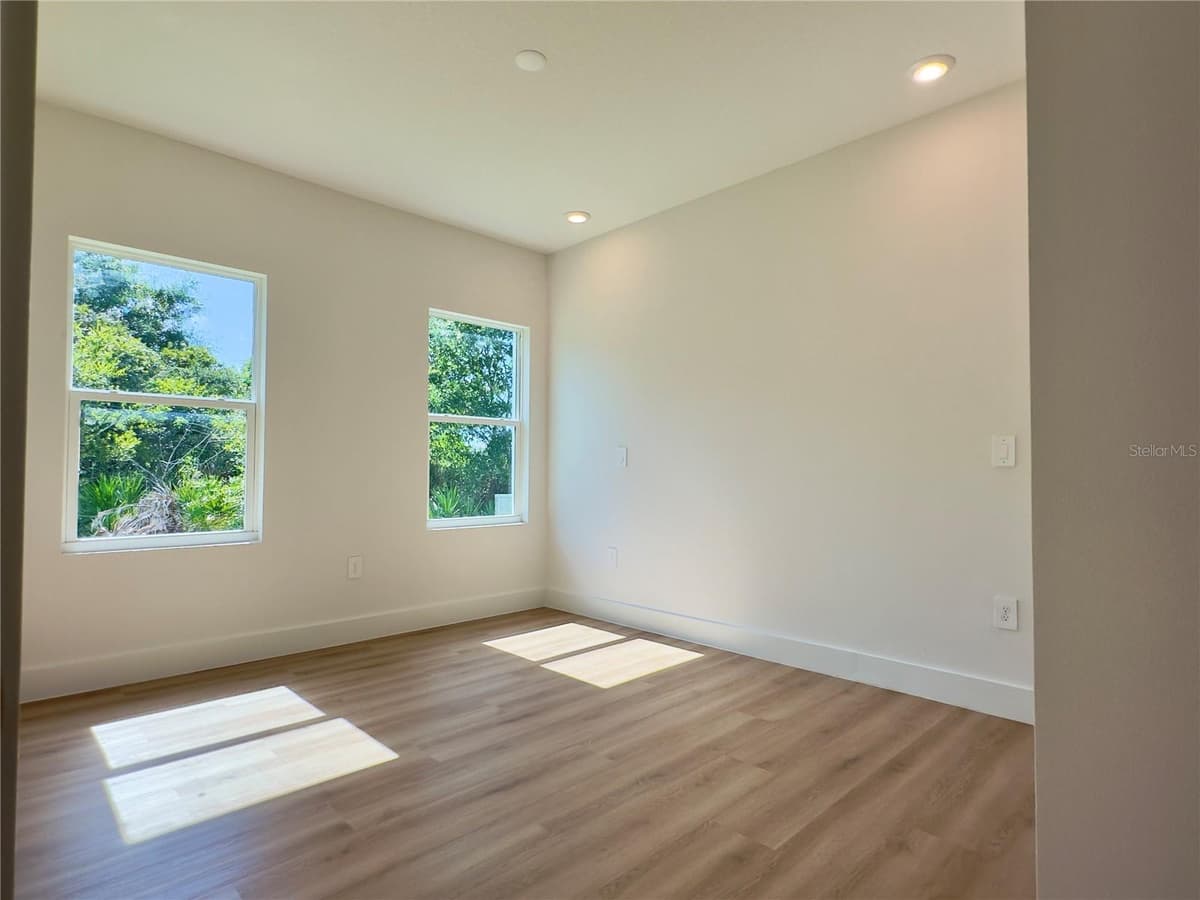 140 LINDA LEE DRIVE — photo 24 of 72