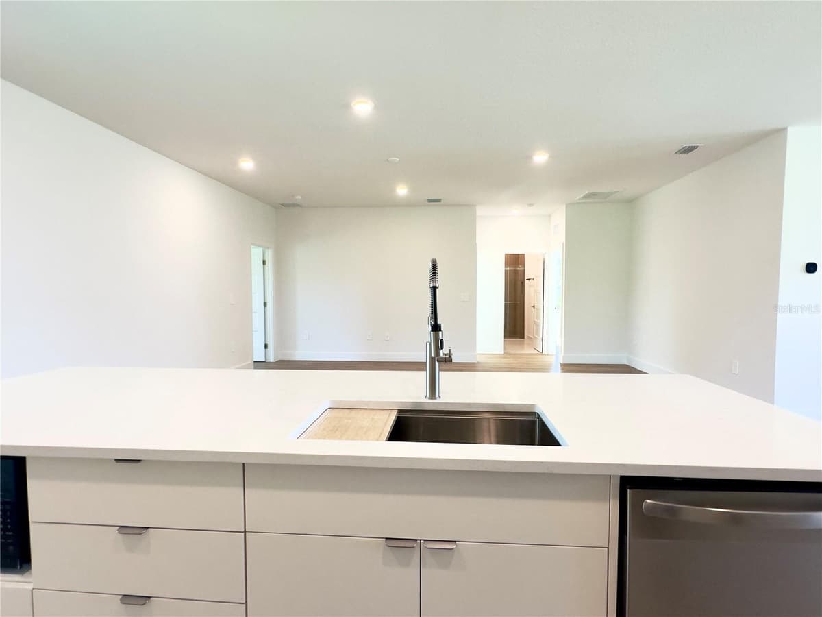 140 LINDA LEE DRIVE — photo 20 of 72