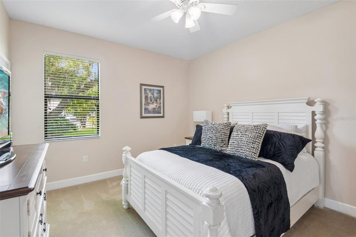 4586 GRAND LAKESIDE DRIVE — photo 34 of 65