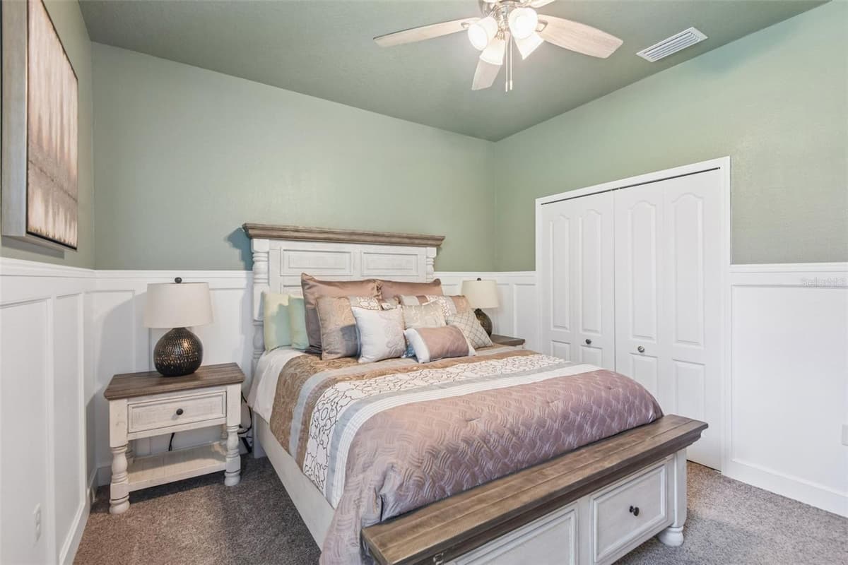 4586 GRAND LAKESIDE DRIVE — photo 31 of 65