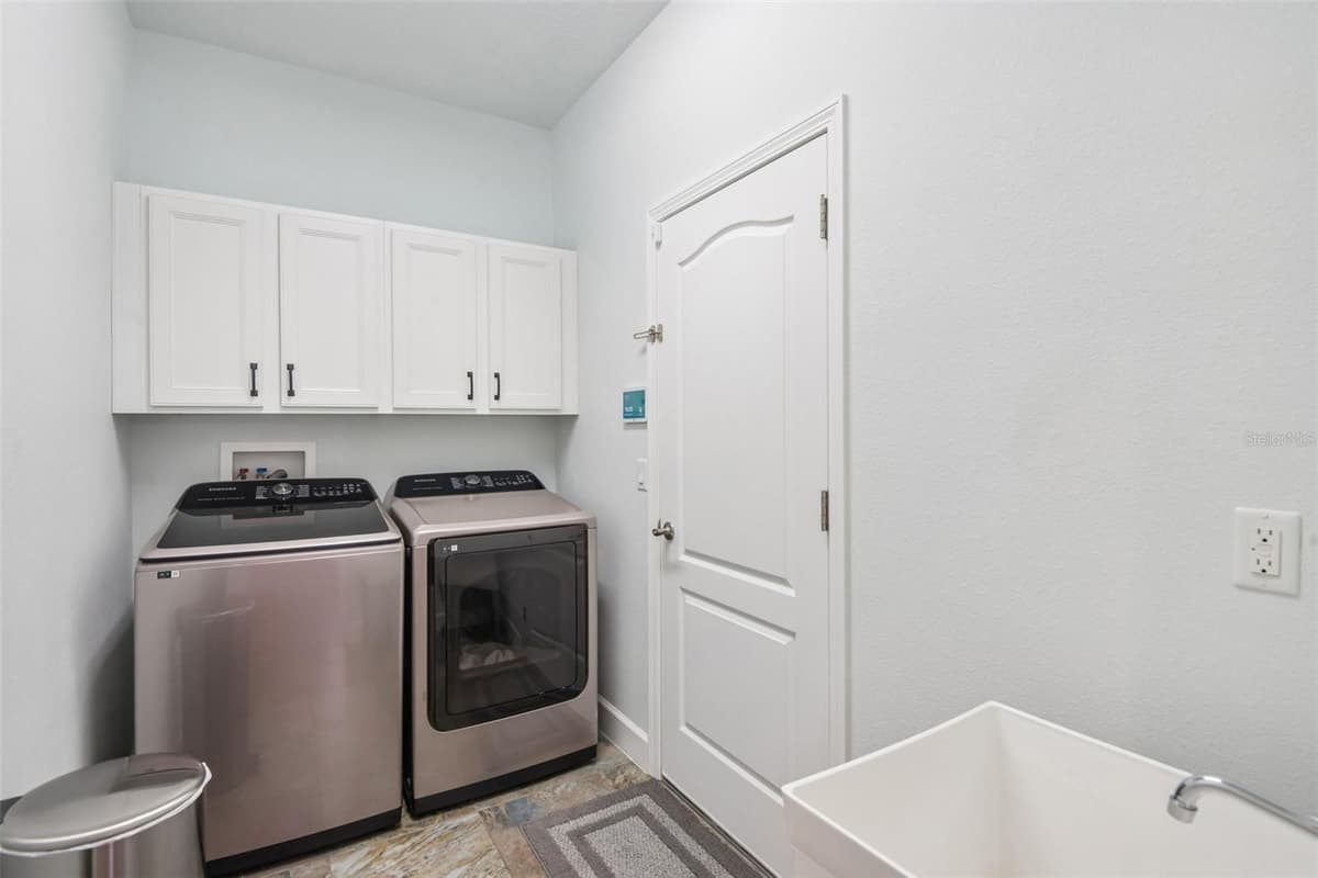 4586 GRAND LAKESIDE DRIVE — photo 32 of 65