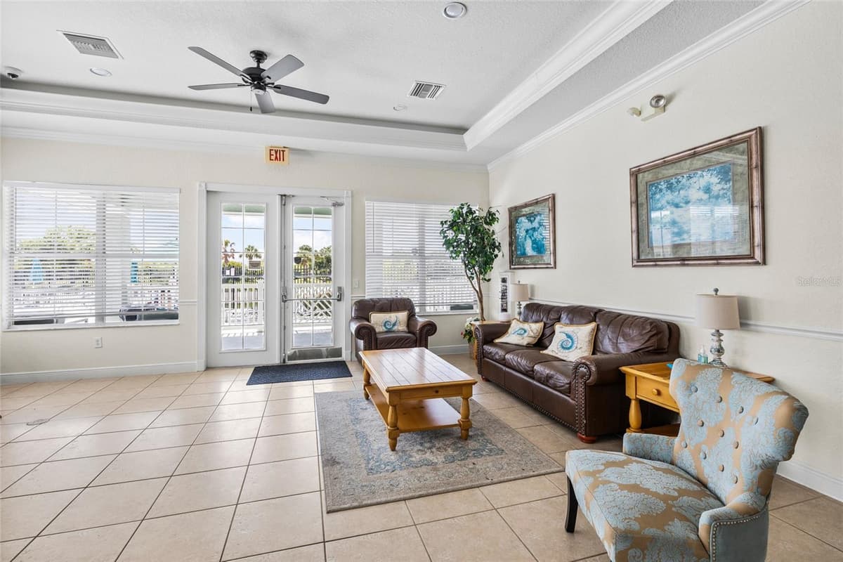 6105 OLIVEDALE DRIVE — photo 37 of 48