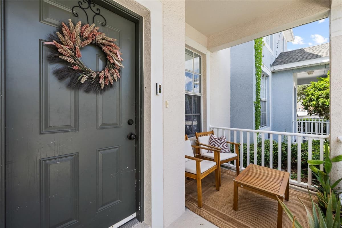 6105 OLIVEDALE DRIVE — photo 5 of 48
