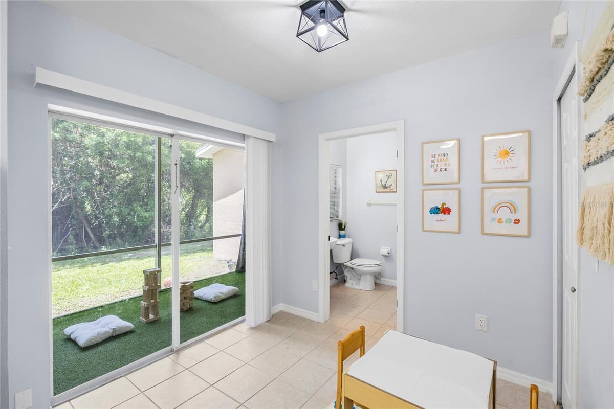 6105 OLIVEDALE DRIVE — photo 17 of 48