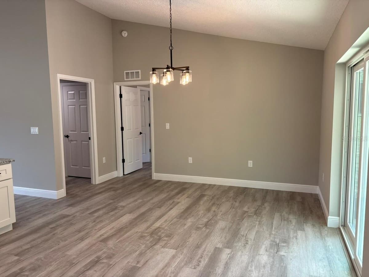 3175 CAMILO DRIVE — photo 14 of 28