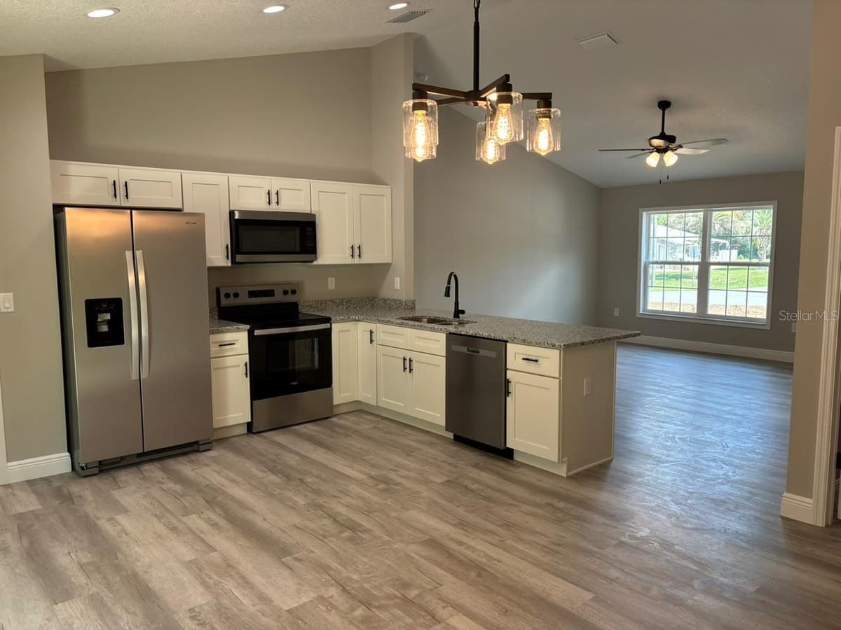 3175 CAMILO DRIVE — photo 12 of 28