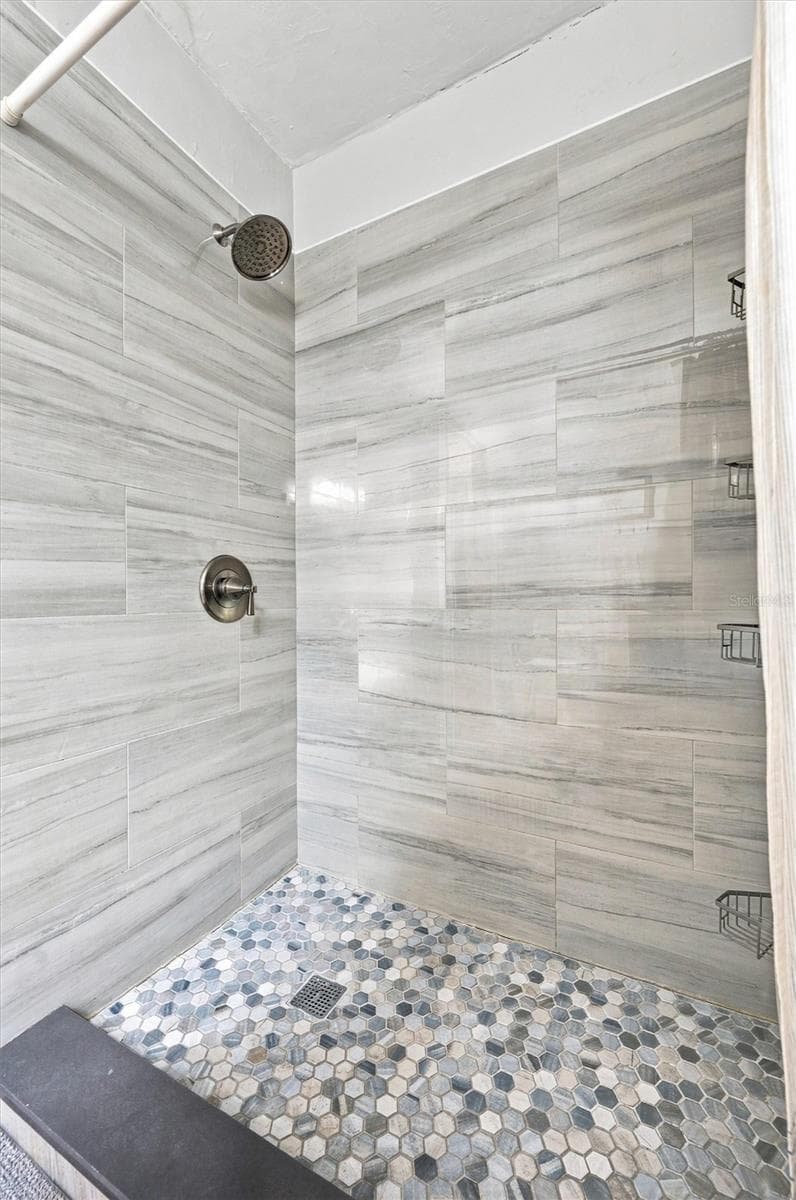 670 KIRKLAND CIRCLE — photo 30 of 47
