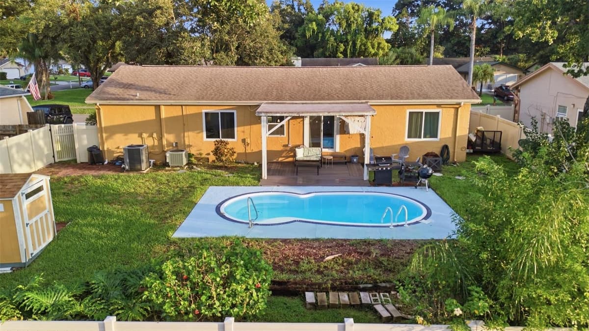 670 KIRKLAND CIRCLE — photo 39 of 47