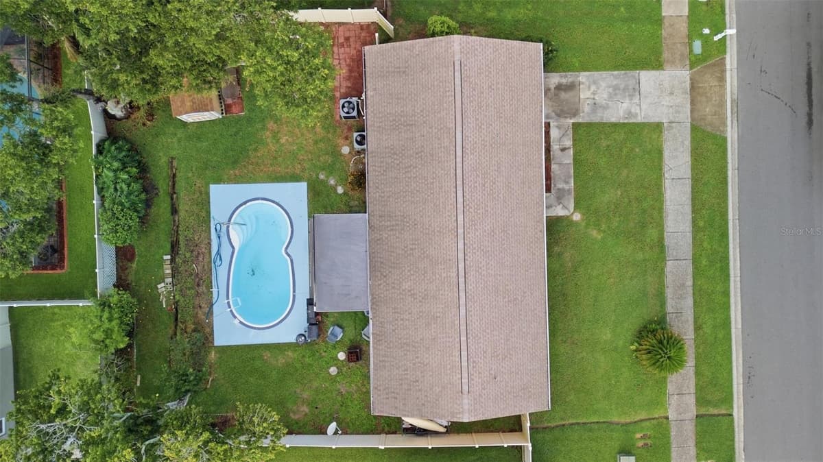 670 KIRKLAND CIRCLE — photo 40 of 47