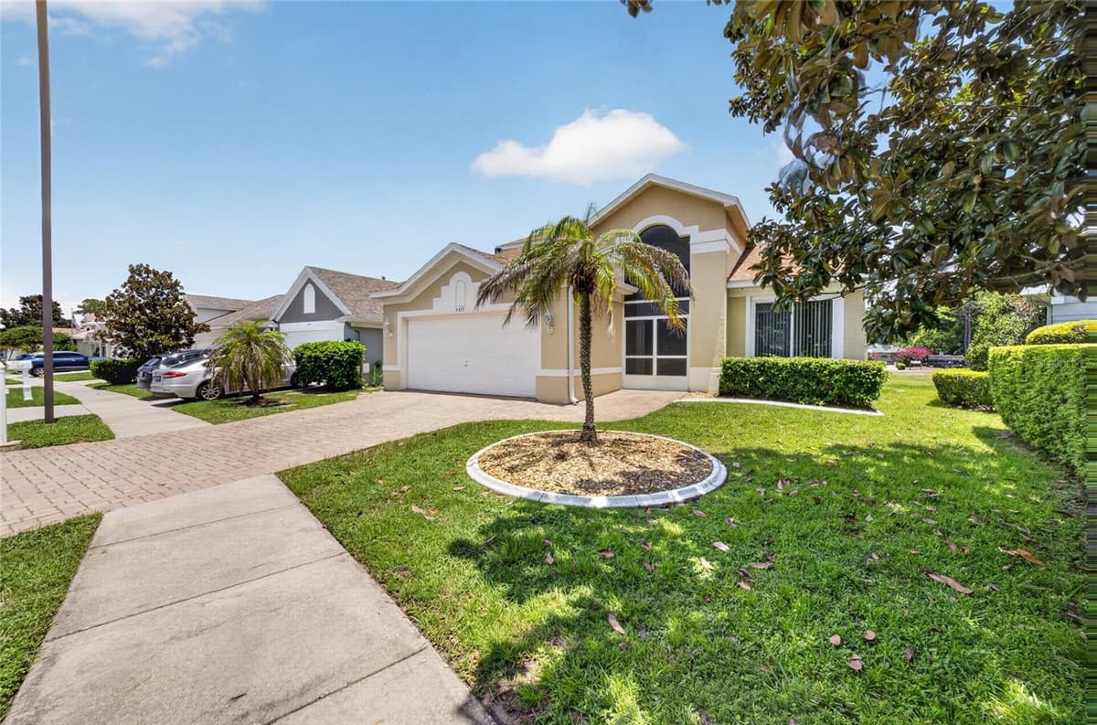 3577 CLEAR STREAM DRIVE — photo 2 of 42