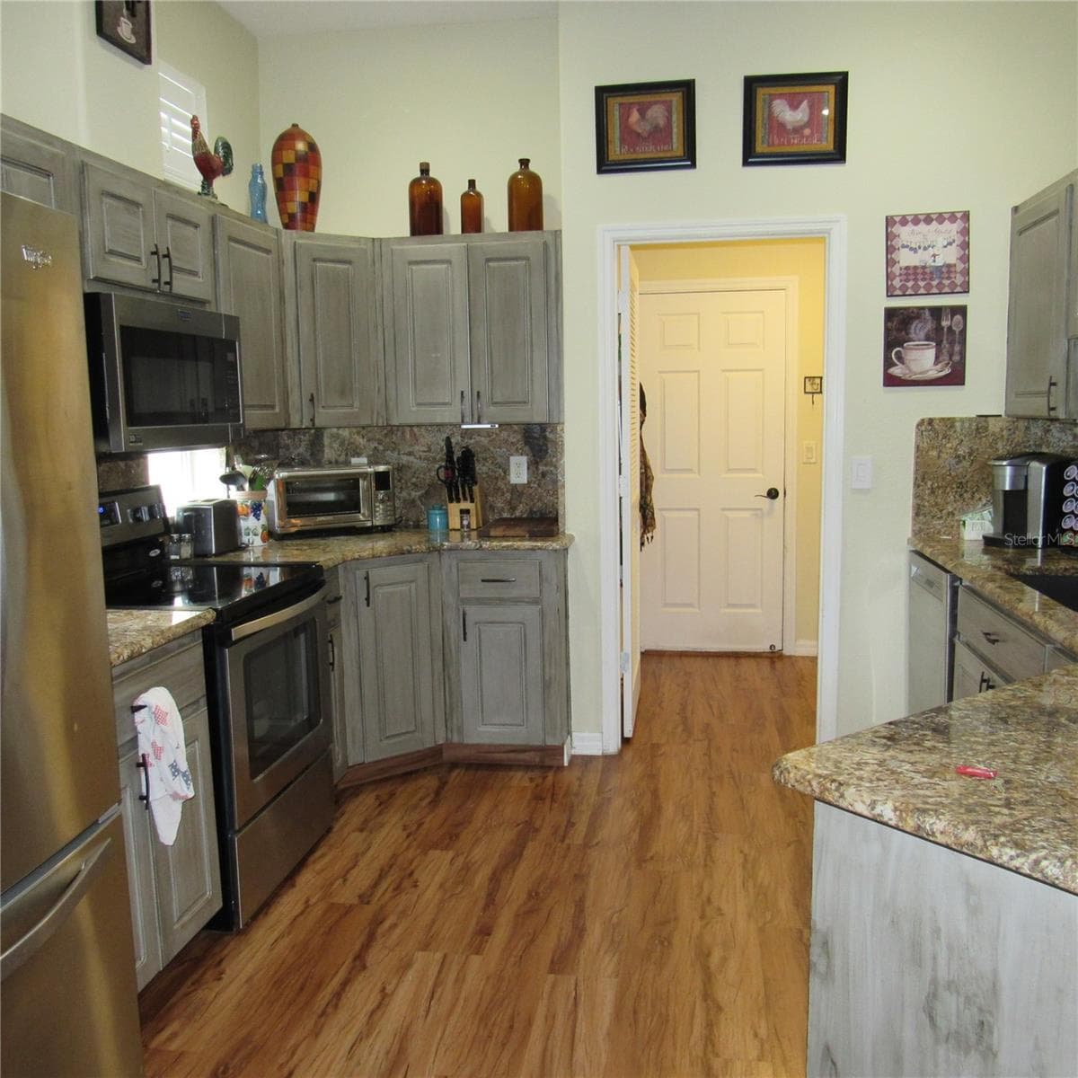 3204 ANTIGUA BAY LANE — photo 16 of 45