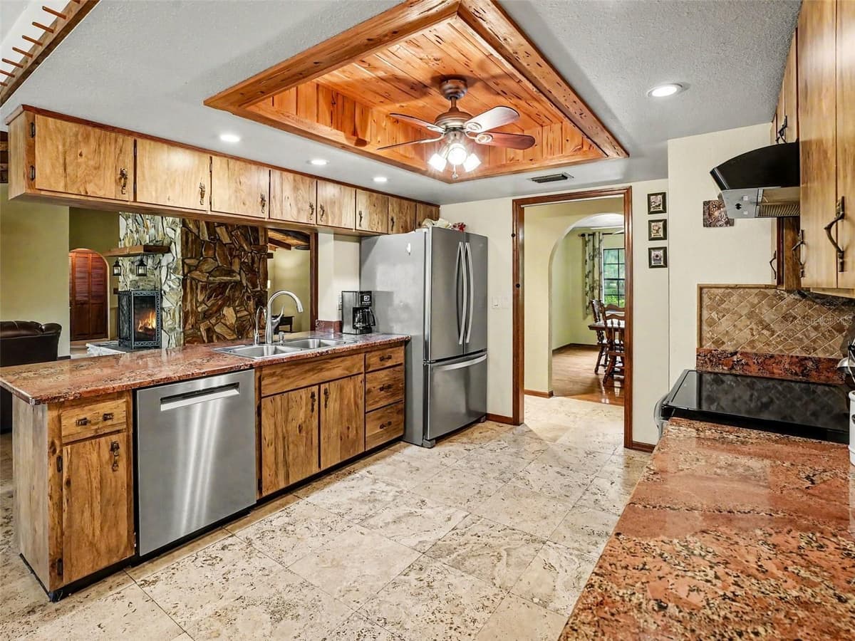 4870 CITRUS OAK LANE — photo 16 of 38