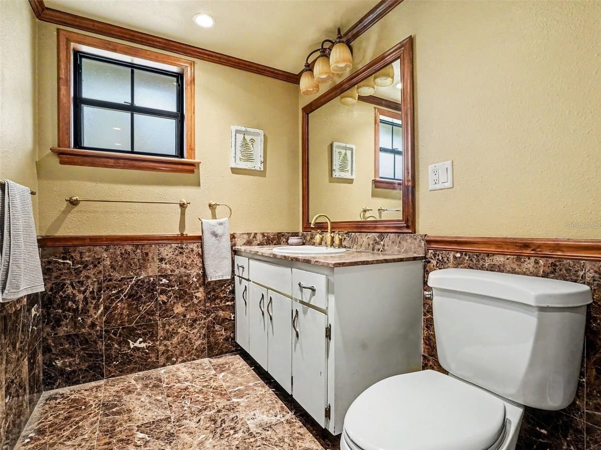 4870 CITRUS OAK LANE — photo 26 of 38