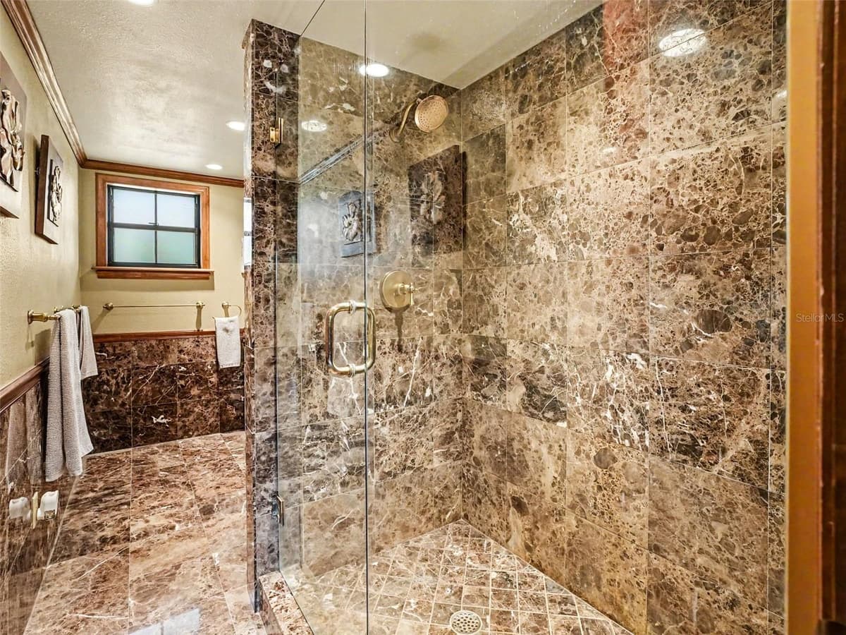 4870 CITRUS OAK LANE — photo 17 of 38