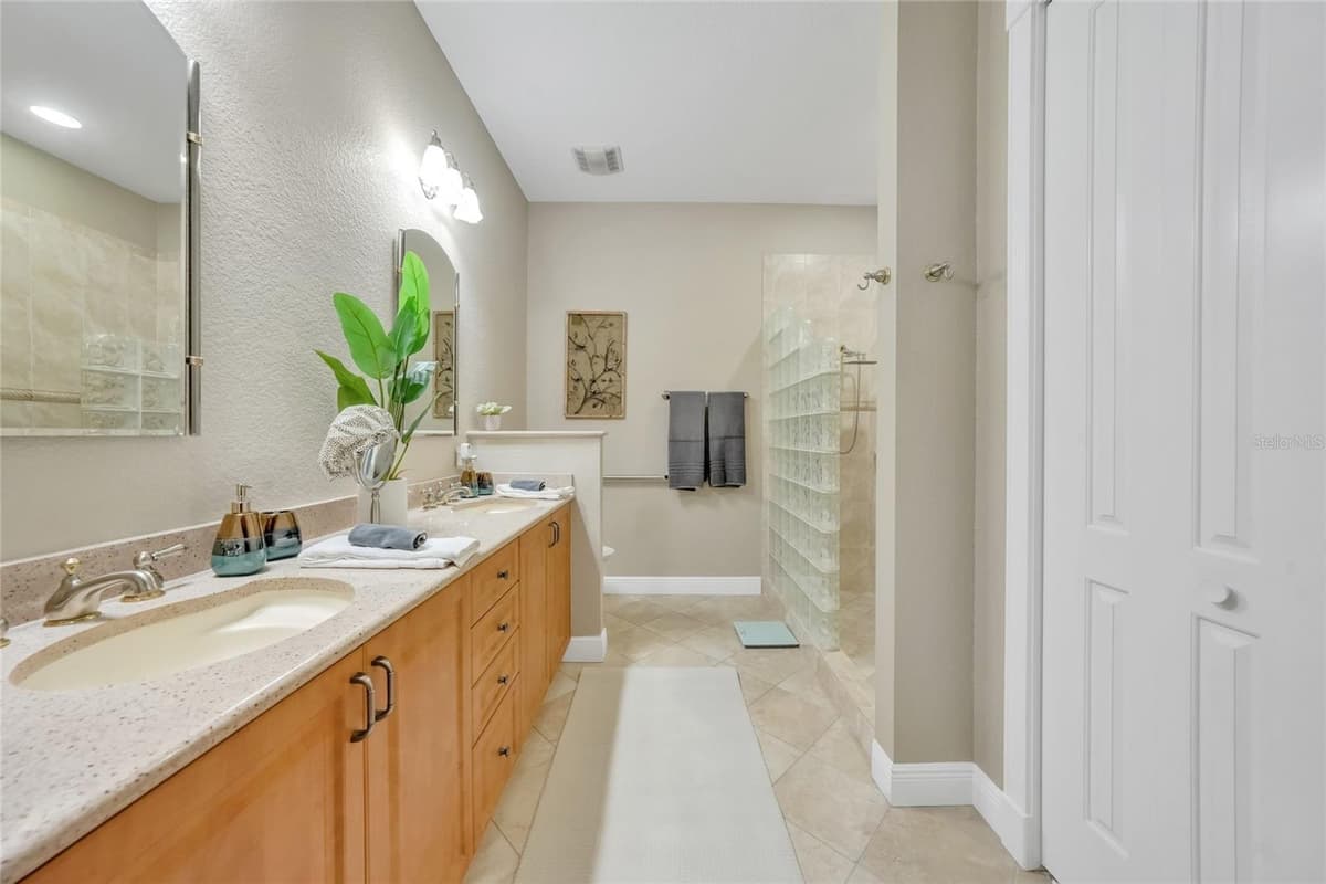 196 TARPON COVE BOULEVARD — photo 21 of 47