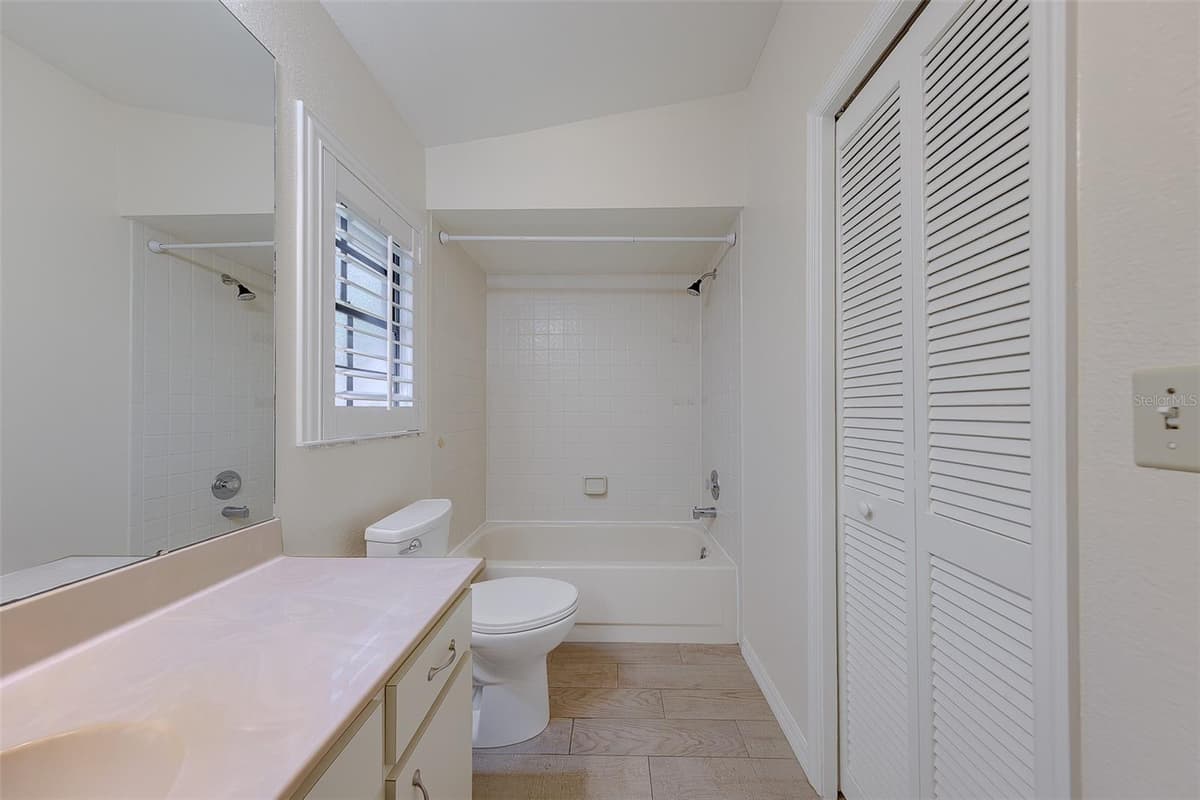 2022 NASH DRIVE — photo 30 of 48