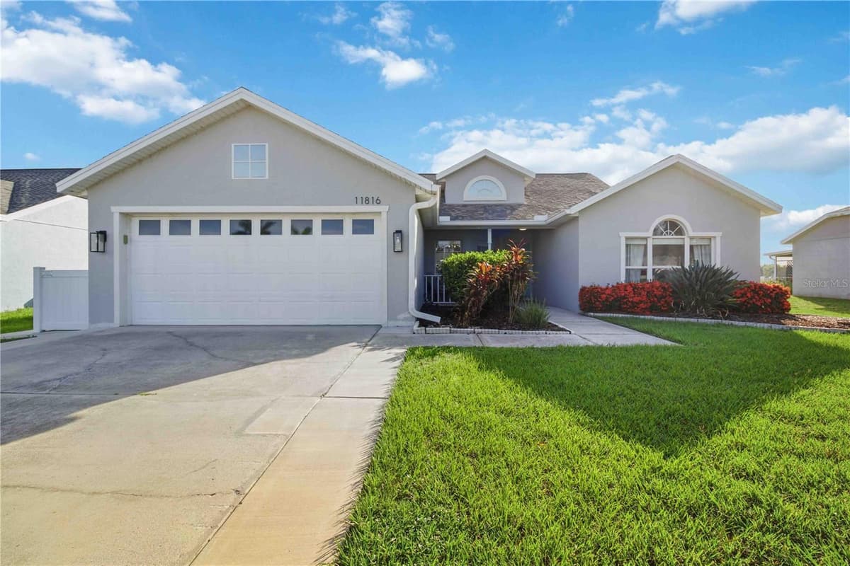 11816 DUNSTER LANE — photo 1 of 32