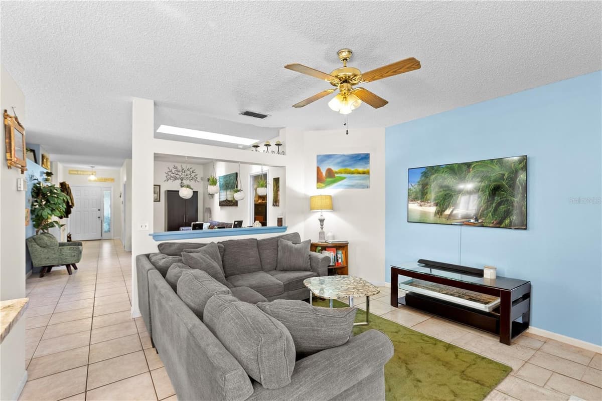 1801 CONCORD DRIVE — photo 4 of 30